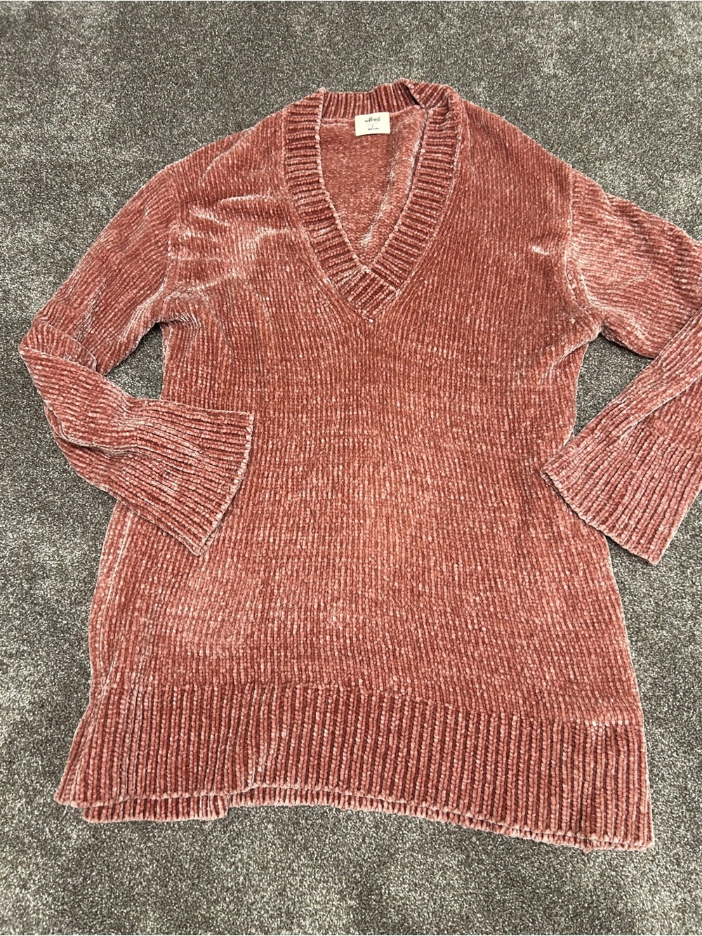 Wilfred Blush Pink V-Neck Chenille Sweater